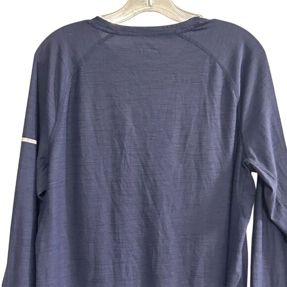 Old Navy Men's Blue Long Sleeve Performance Tee Size M Breathable - Picture 8 of 10